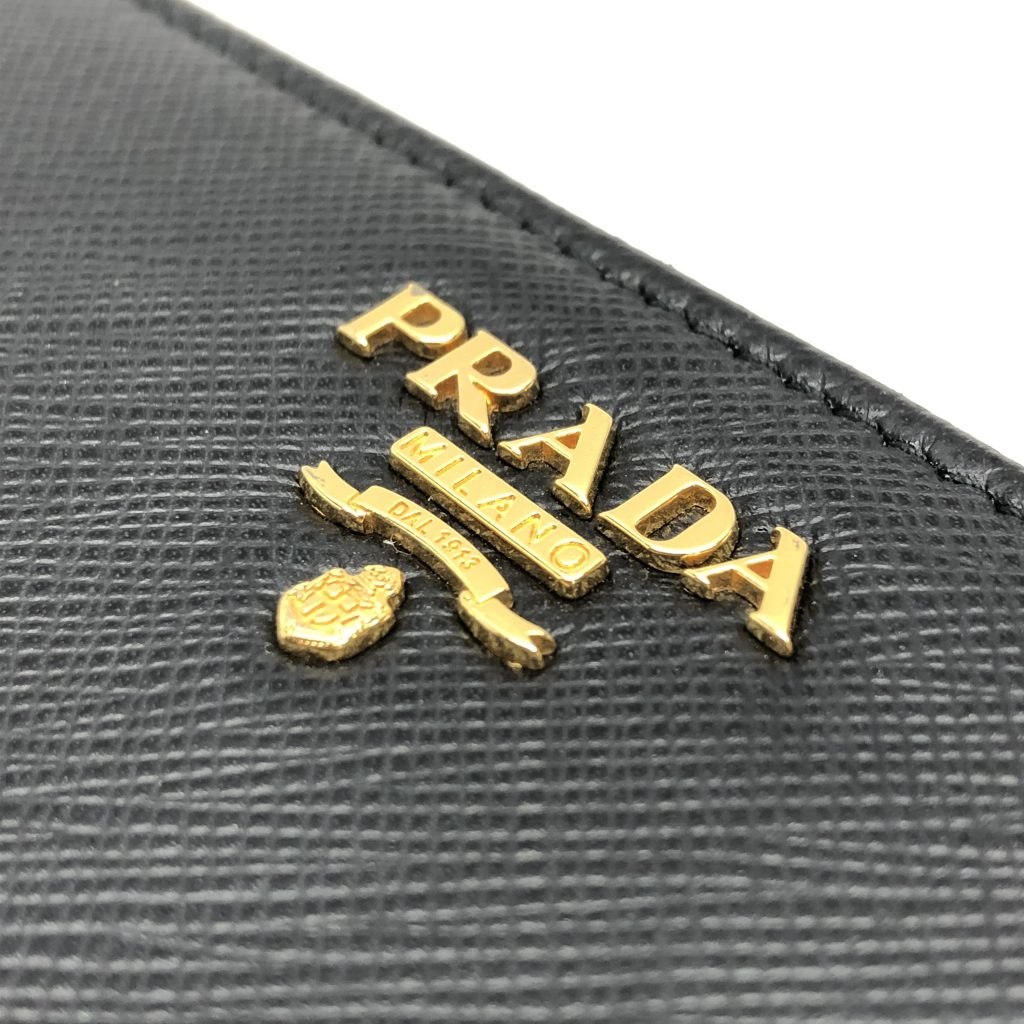 プラダ 買取り品のご紹介