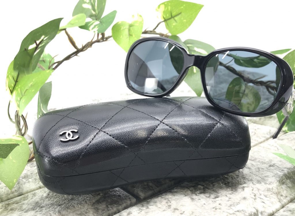 シャネルのサングラスを買取したらいくらになるの？