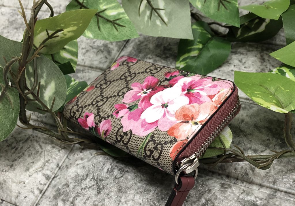 女子力全開！グッチのコインケースをご紹介