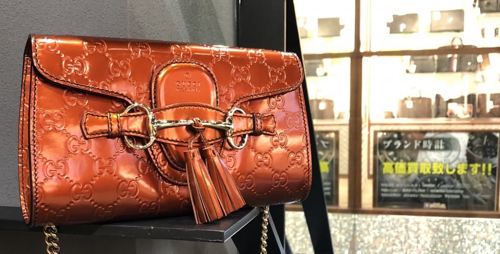 グッチのショルダーバッグを高価買取できるお店