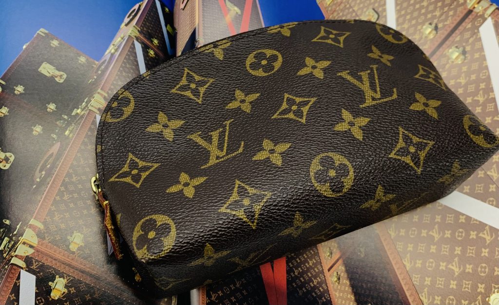 【高価買取】M47515 ポシェット コスメティックポーチ