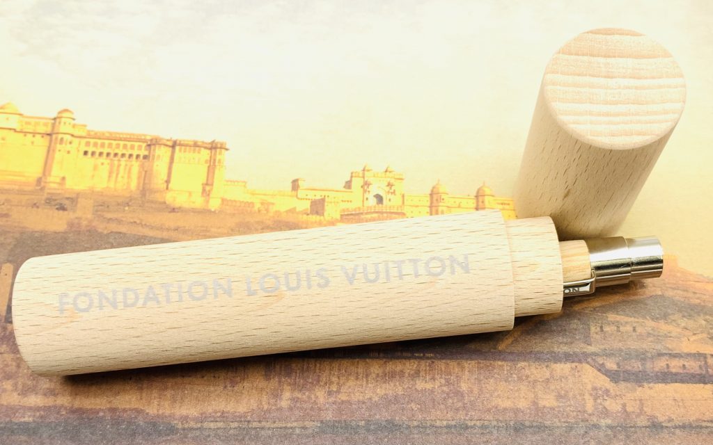 フォンダシオンルイヴィトンのボールペン～質屋で買う？～