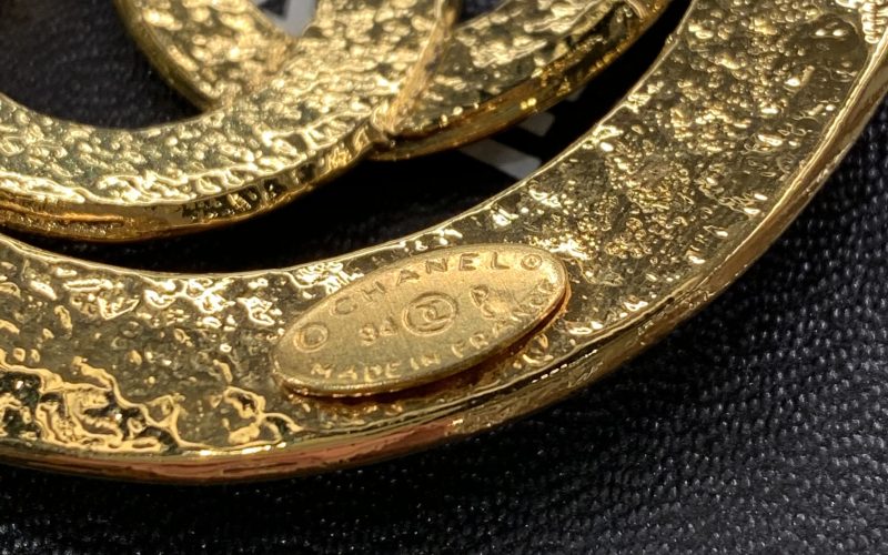 新作以外も高価買取！常に価値が高いシャネルバッグ